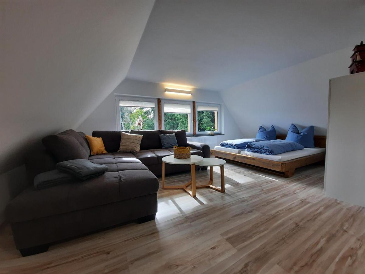 Ferienwohnung Stuetzengruen Bagian luar foto
